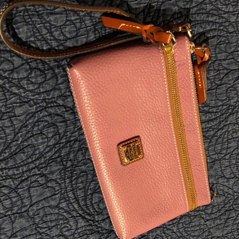 Dooney & Bourke Clutch